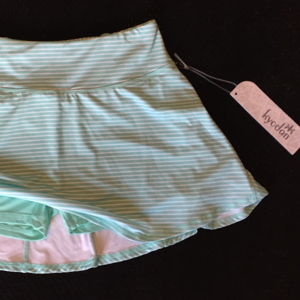 NWT Kyodon Golf Yoga Tennis Athletic Skort Mint